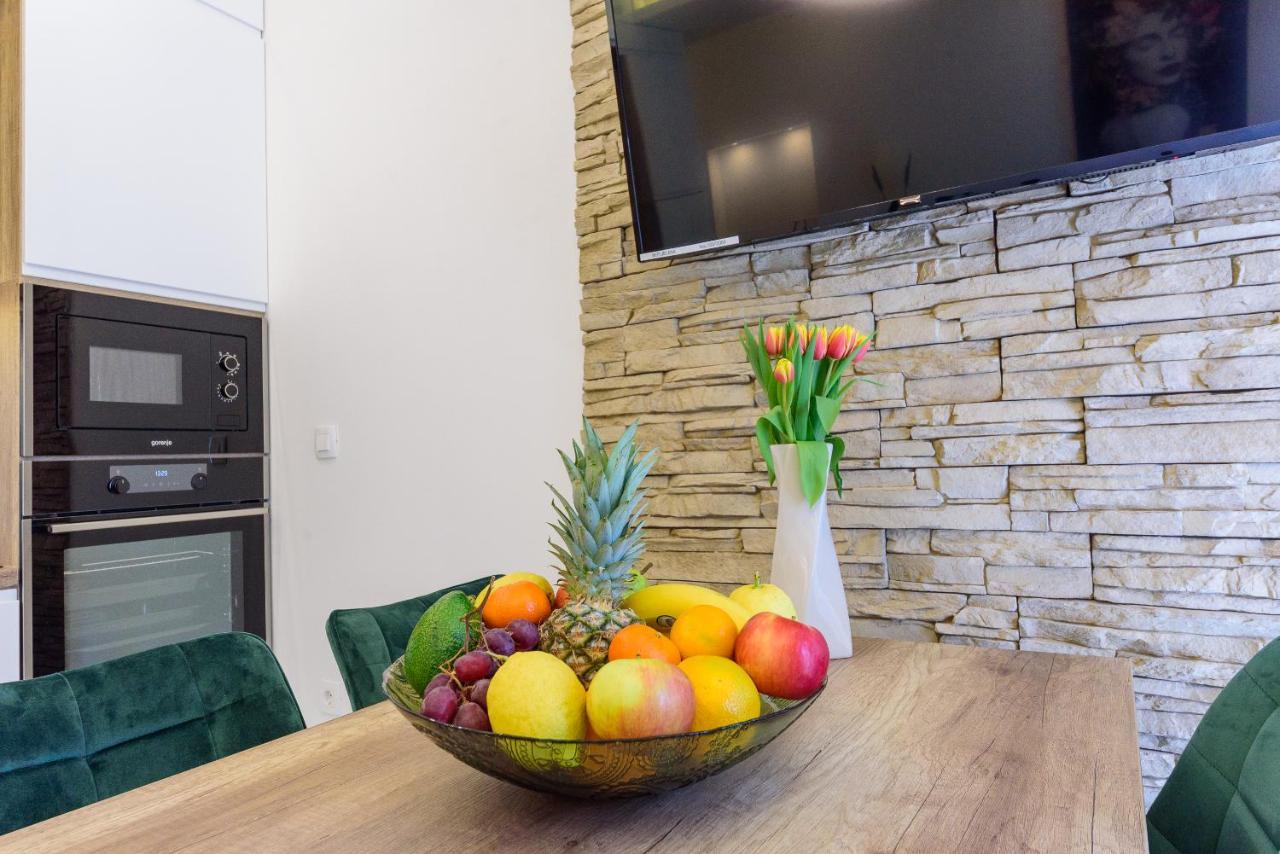 Apartmani Bokin ボル エクステリア 写真