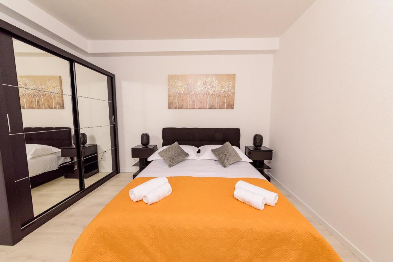 Apartmani Bokin ボル エクステリア 写真